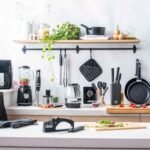 MasterChef Kitchen Knife Set Including Chef's Knife, Vegetable Knife, Paring Knife, Cutting Knife and Bread Knife, Sharp, Stainless Steel, Non-Stick Coating, Soft Touch Handles, 5-Piece Set, Black - Image 8